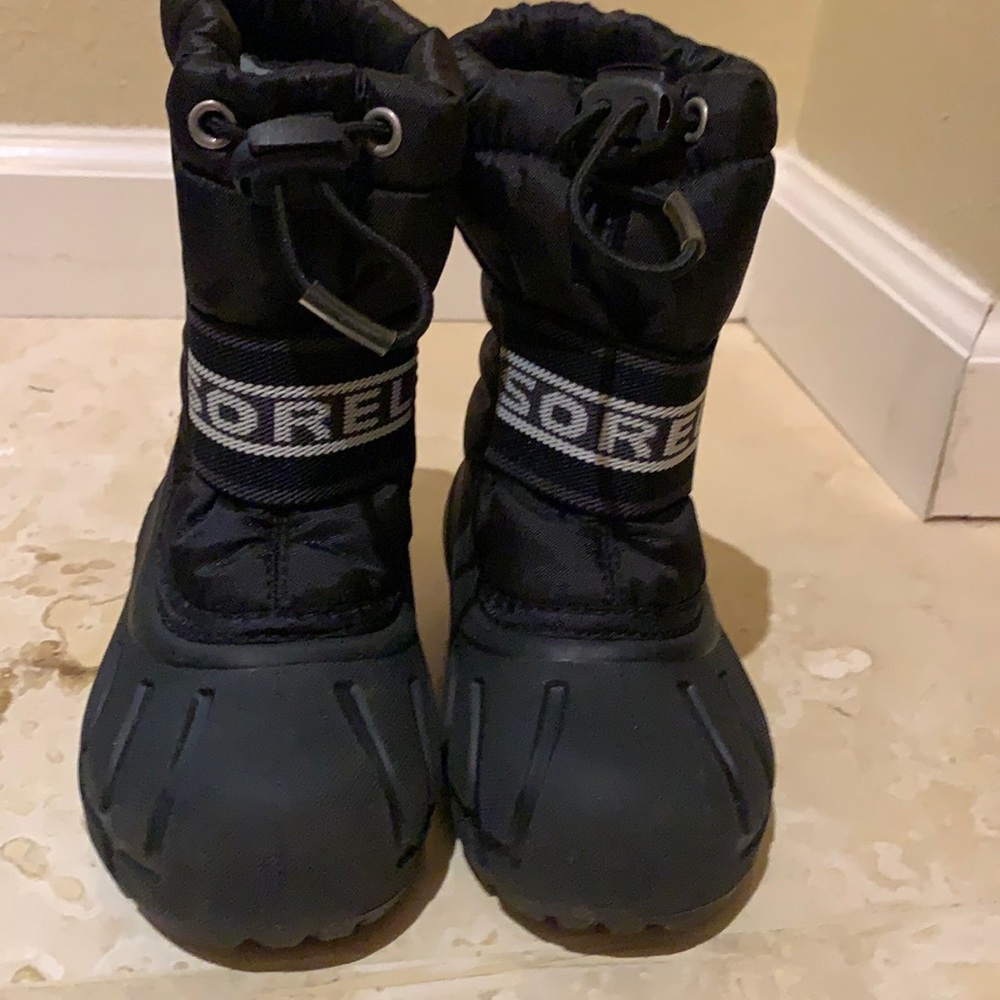 Sorel toddler snow boots